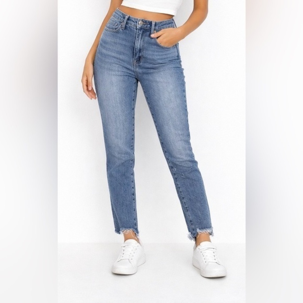 Good American High Rise Skinny Jeans Size 6 / 28 Blue Wash Frayed Hem Stretch